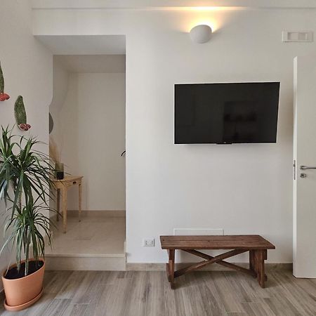 Appartement Casa Lillino à Mola di Bari Extérieur photo