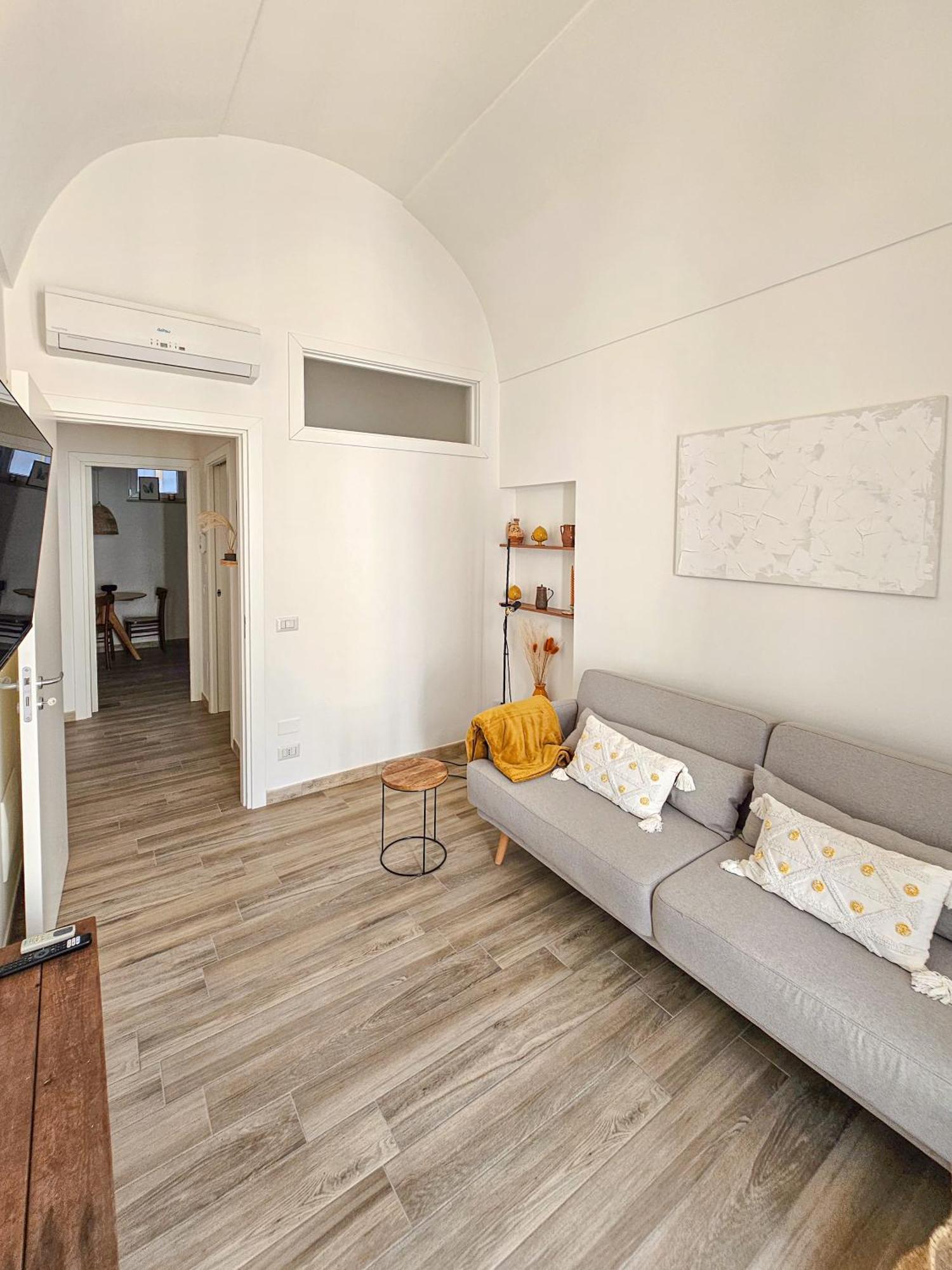 Appartement Casa Lillino à Mola di Bari Extérieur photo